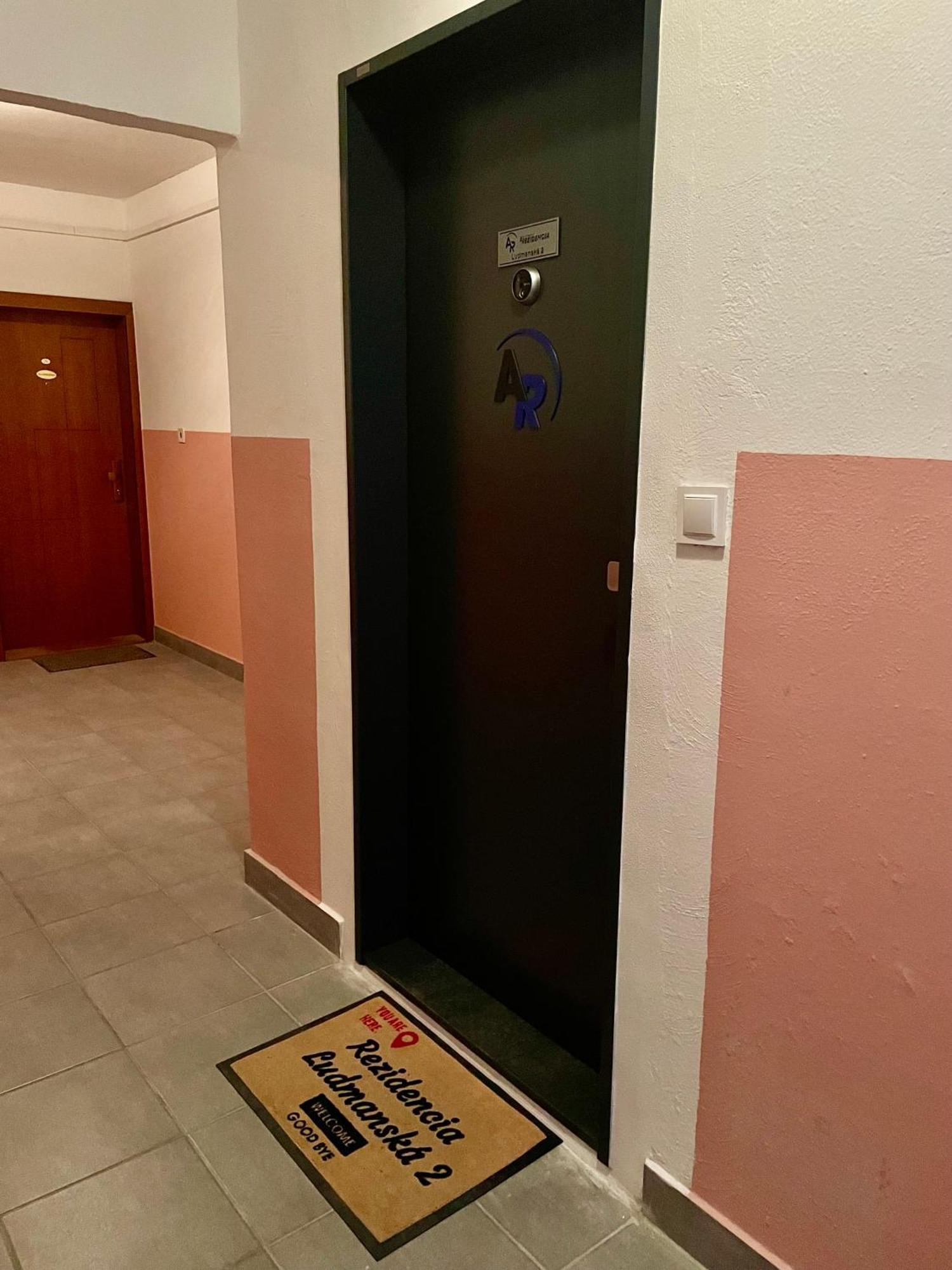 Ar Rezidencia Ludmanska 2 Apartamento Košice Exterior foto